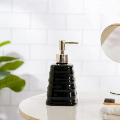 Pyramid Design Durable Handwash Bottle for Wash Basin | Soap Dispenser for Kitchen | Shampoo Dispenser for Bathroom | Handwash Soap Dispenser Pump | Bathroom Accessories (420ML, D2)