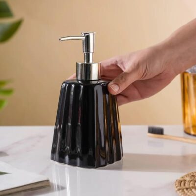 Pyramid Design Durable Handwash Bottle for Wash Basin | Soap Dispenser for Kitchen | Shampoo Dispenser for Bathroom | Handwash Soap Dispenser Pump | Bathroom Accessories (420ML, D3)