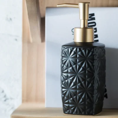 Flower DesignDurable Handwash Bottle for Wash Basin | Soap Dispenser for Kitchen | Shampoo Dispenser for Bathroom | Handwash Soap Dispenser Pump | Bathroom Accessories (300ML, Black)